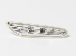 Pagrieziena radītājs uz spārna BMW 5-serija E60 (2004-2010), kreis. ― AUTOERA.LV