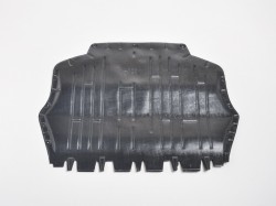 Motora aizsegs Audi A3 (2003-2008)/Skoda Octavia (2008-2013)/VW Golf V (2003-2008), cent.daļa ― AUTOERA.LV