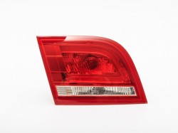 Aizmugures luktura Audi A3 (2008-2012), vidus daļa, kreis. ― AUTOERA.LV